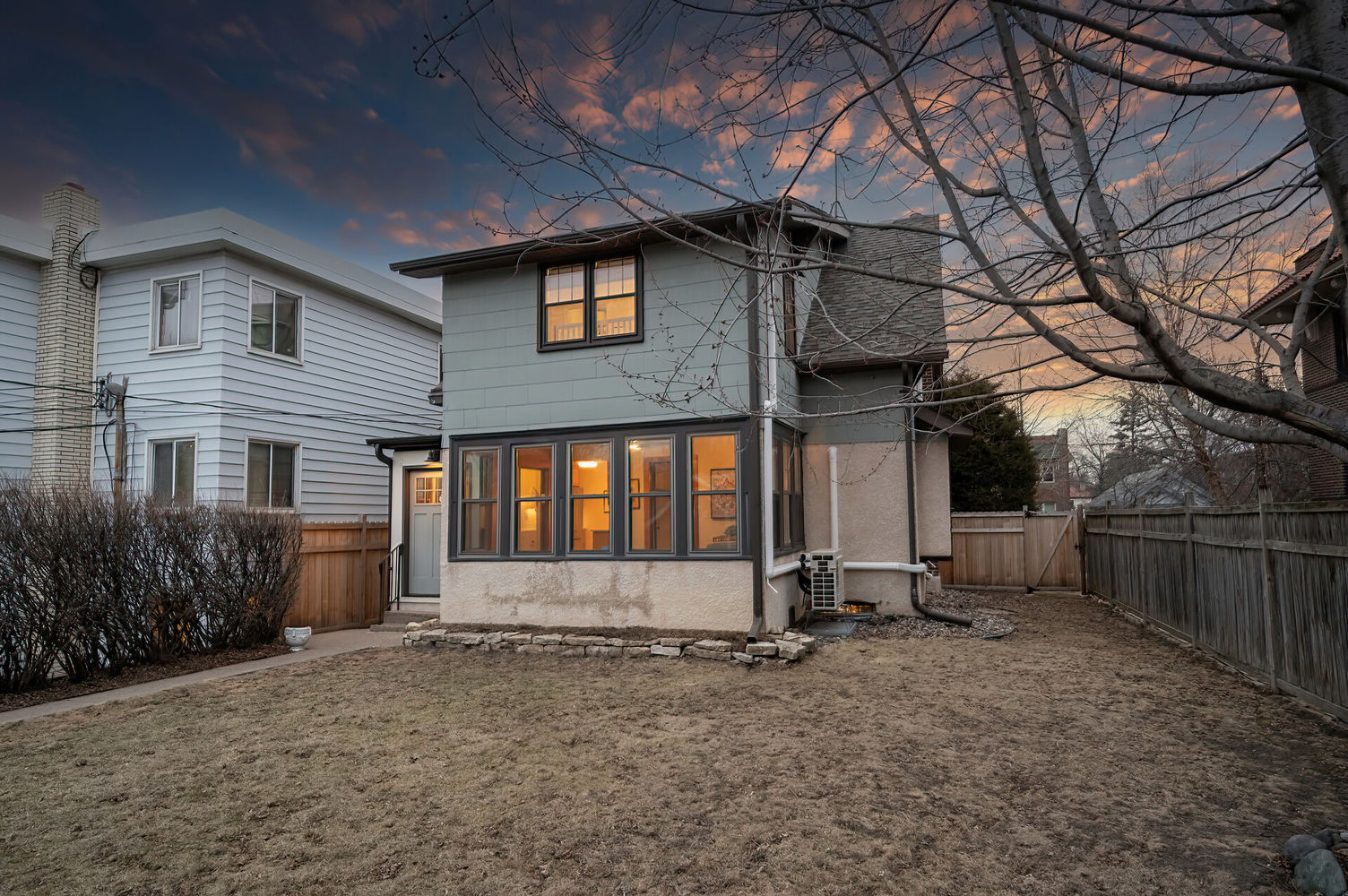 60_1888_Grand_AT9_mls