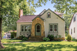 03_3701_45th_ave_s3_mls