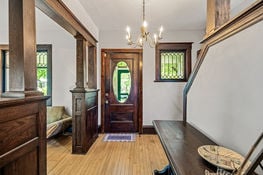 10_3231_41st_Avenue_S1_mls