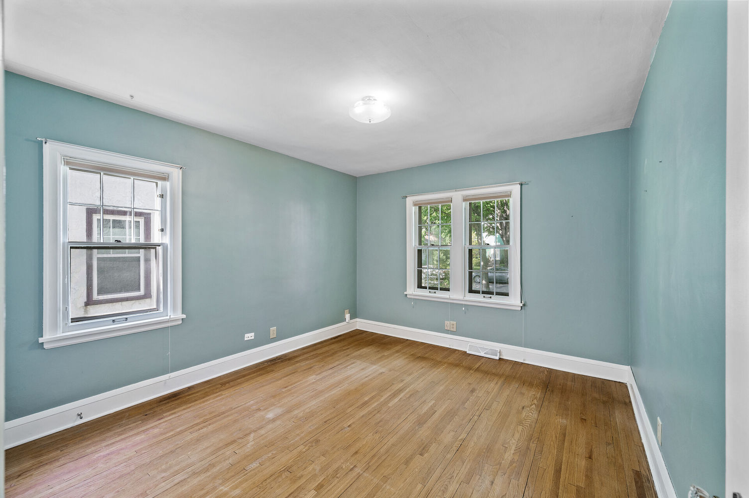 17_3701_45th_ave_s17_mls