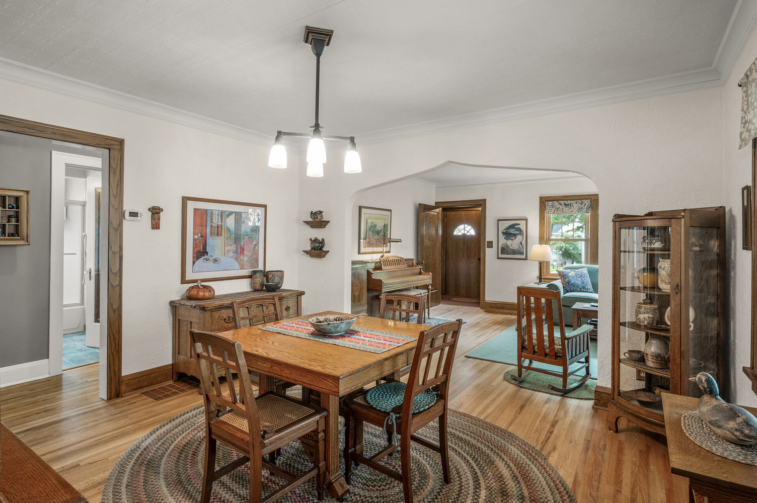 18_3632_44th_Ave_S8_mls