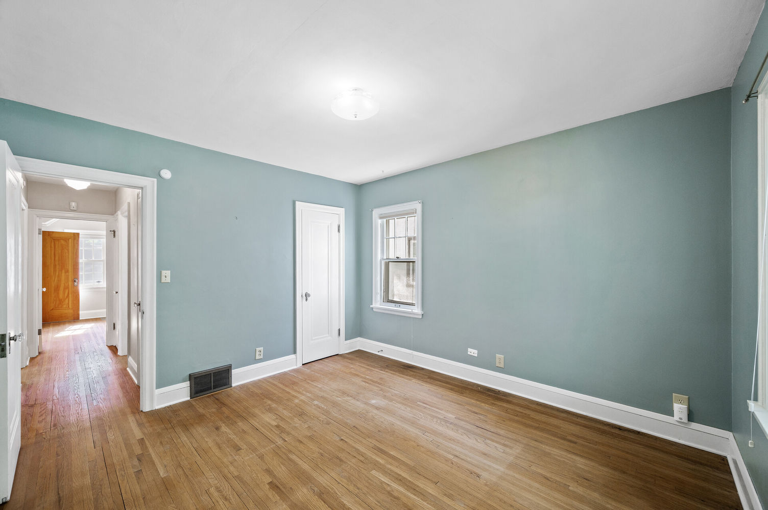 18_3701_45th_ave_s18_mls