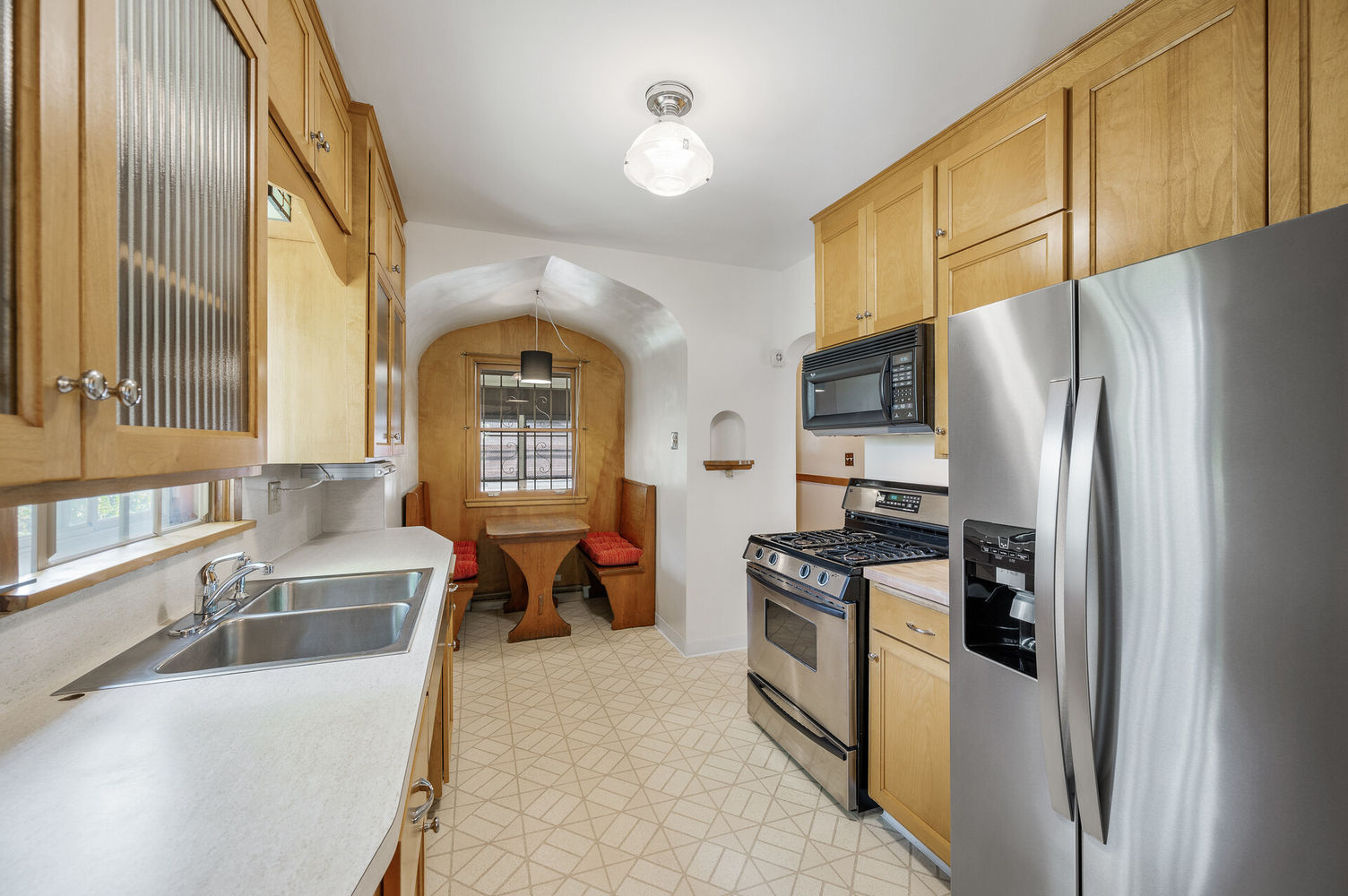 19_3701_45th_ave_s19_mls