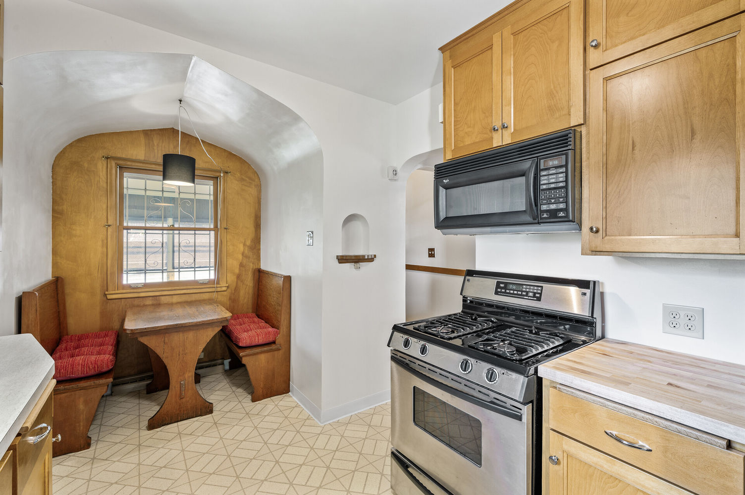 21_3701_45th_ave_s21_mls