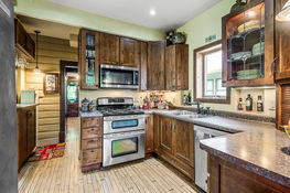 22_3231_41st_Avenue_S13_mls