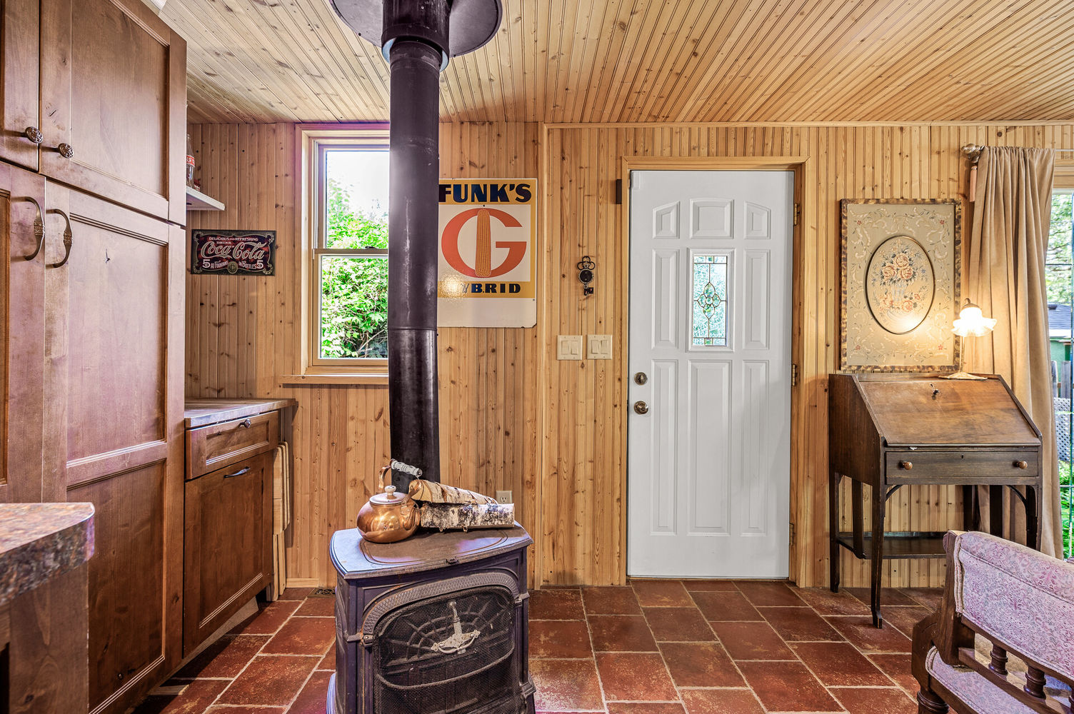 26_3231_41st_Avenue_S17_mls