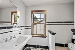 26_3701_45th_ave_s26_mls