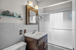 27_3632_44th_Ave_S17_mls