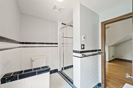 27_3701_45th_ave_s27_mls