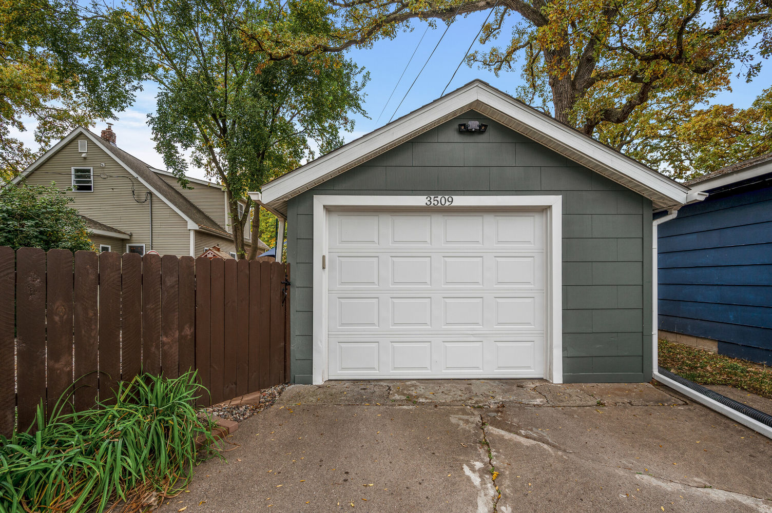 29_3509_43rd_Ave_S29_mls