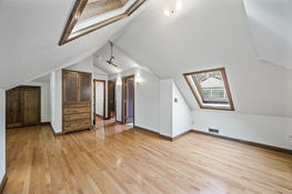 33_3701_45th_ave_s33_mls