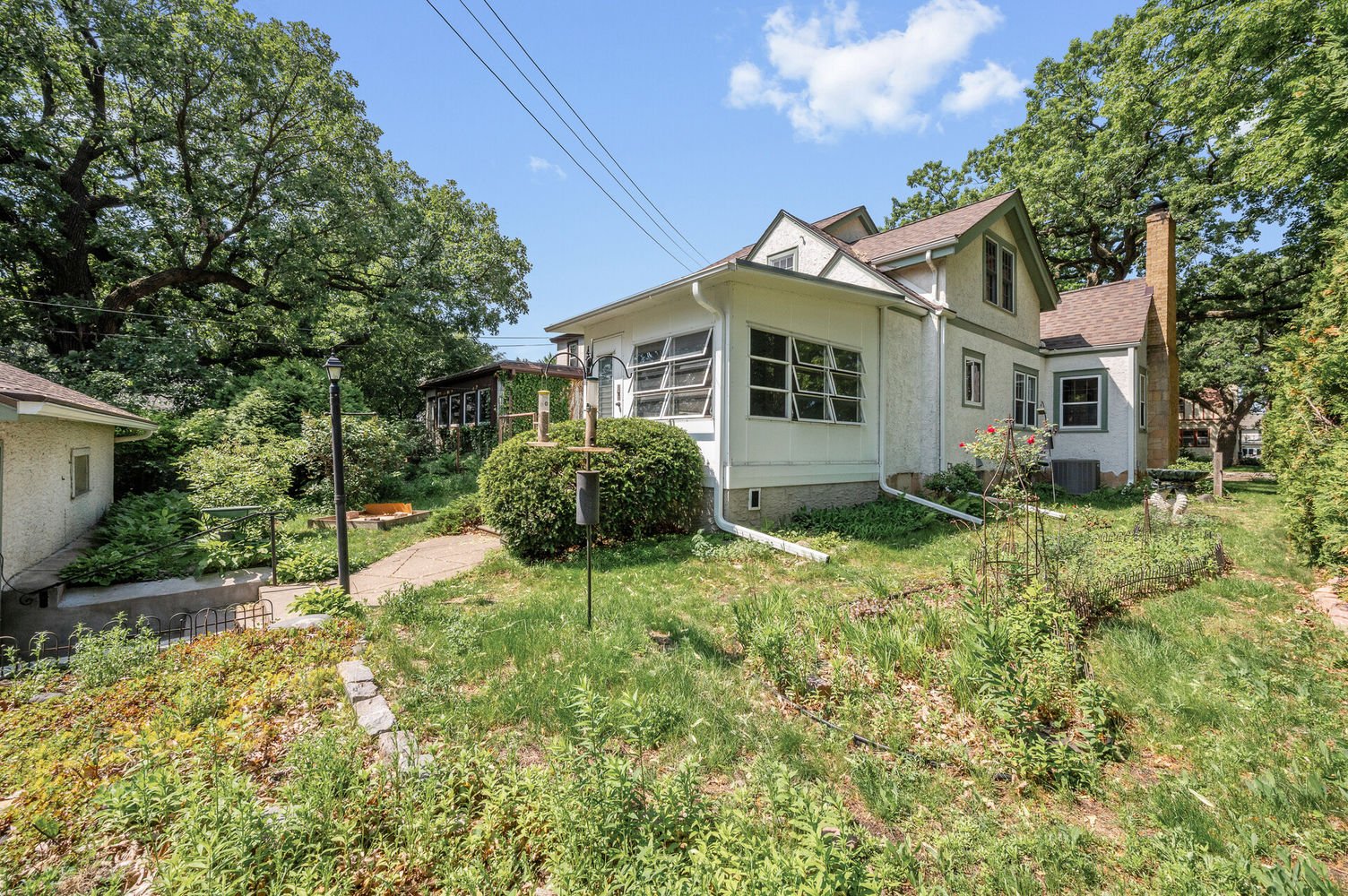 45_3701_45th_ave_s45_mls