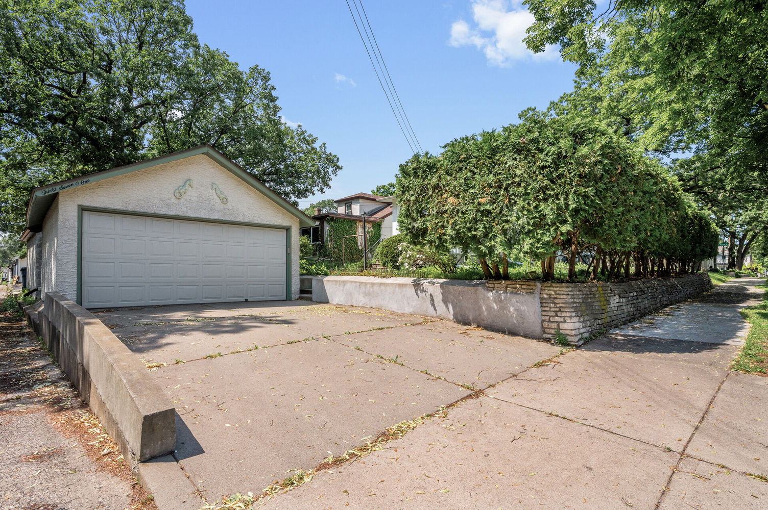 48_3701_45th_ave_s48_mls