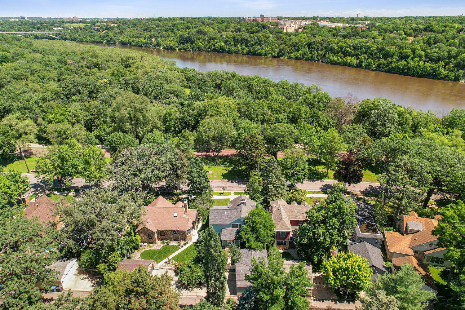 51_3712_Edmund_Blvd51_mls