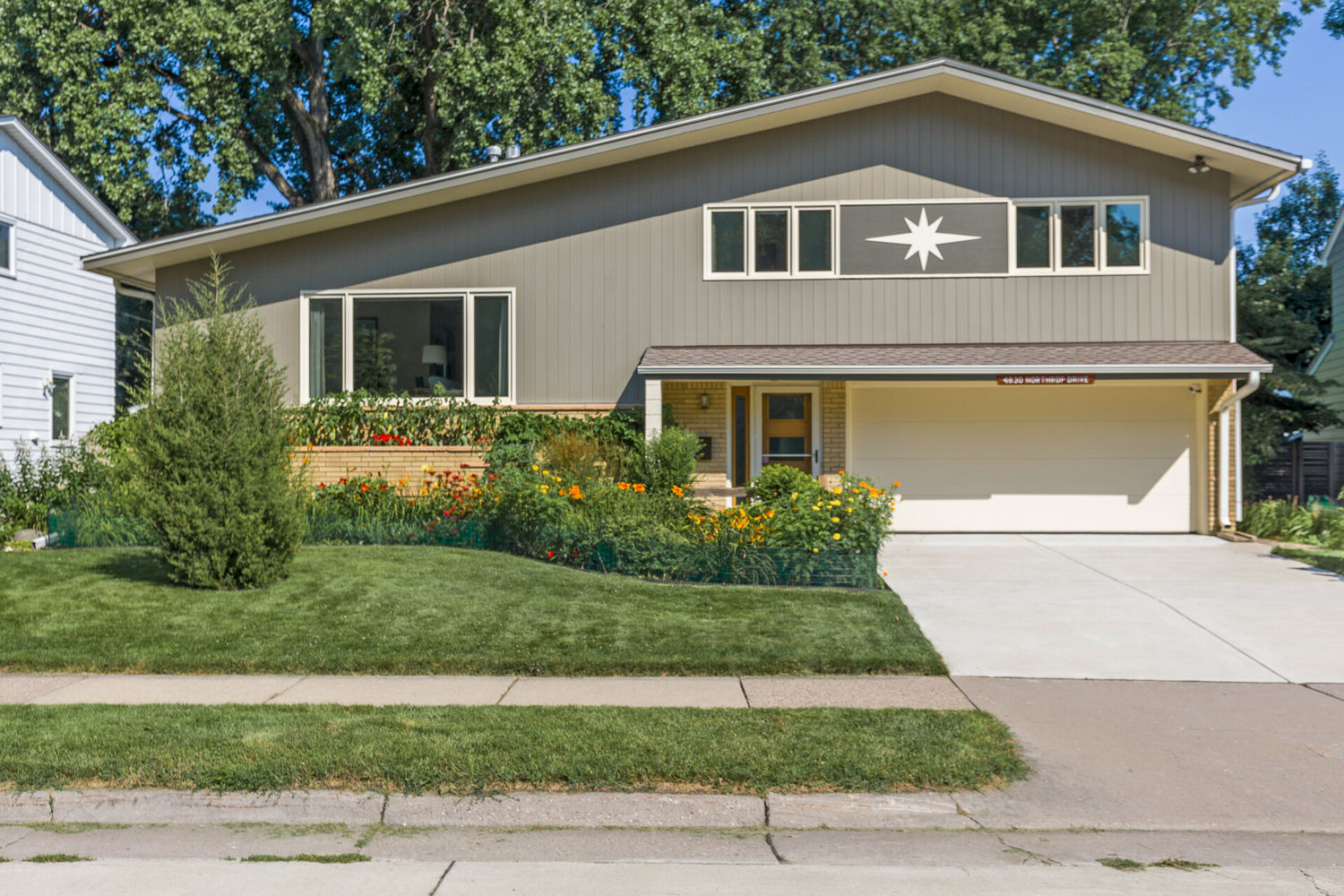 02_4830_Northrop_Drive2_mls