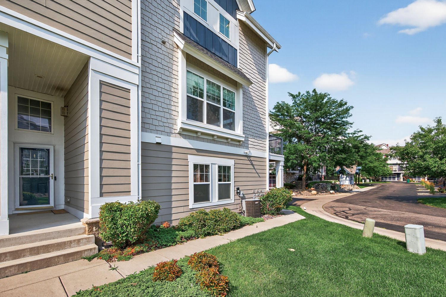 04_15533_Eagle_Shore4_mls