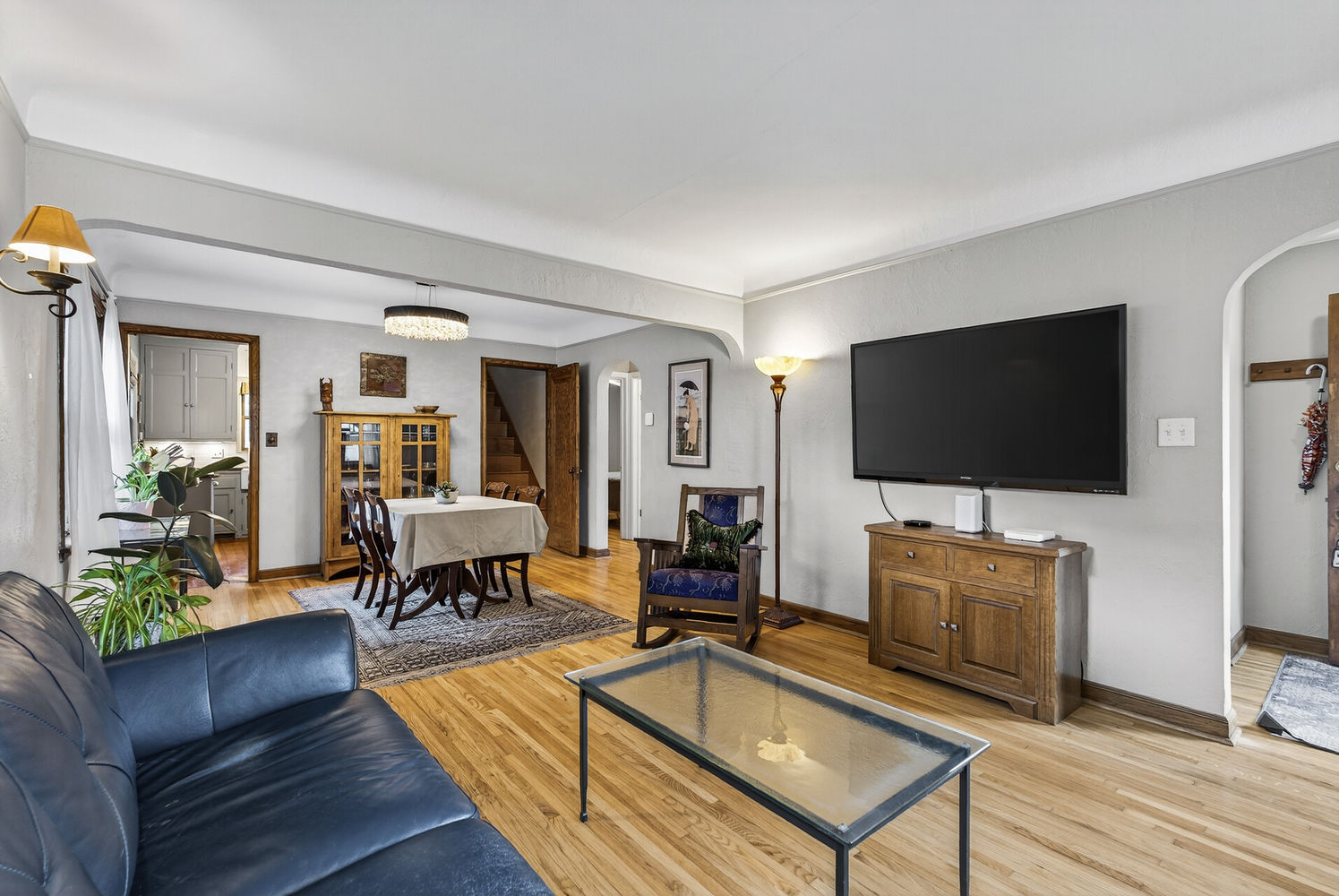 12_3904_44th_Ave_S12_mls