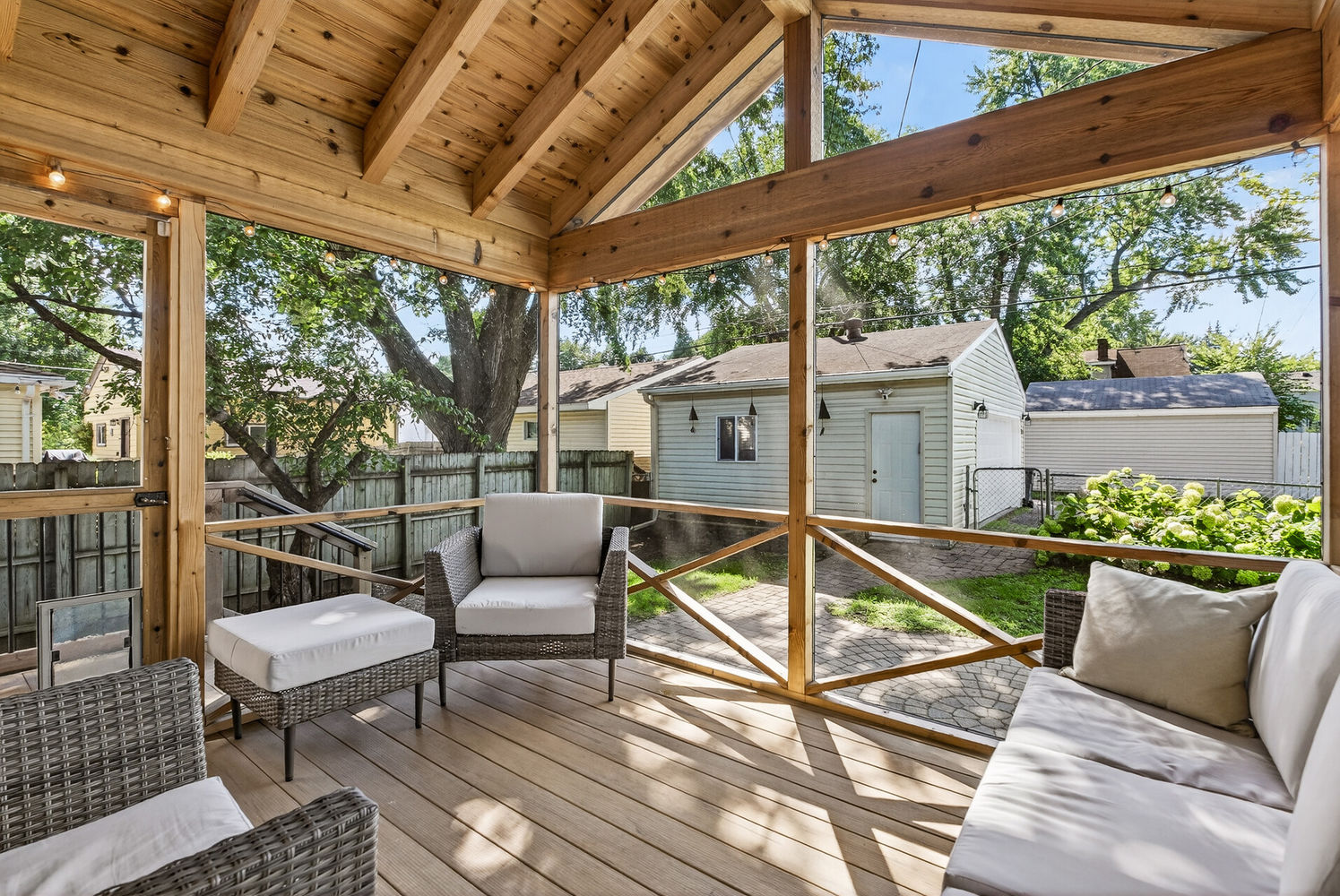 24_3904_44th_Ave_S24_mls