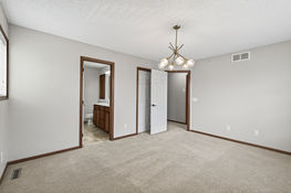 25_15533_Eagle_Shore25_mls