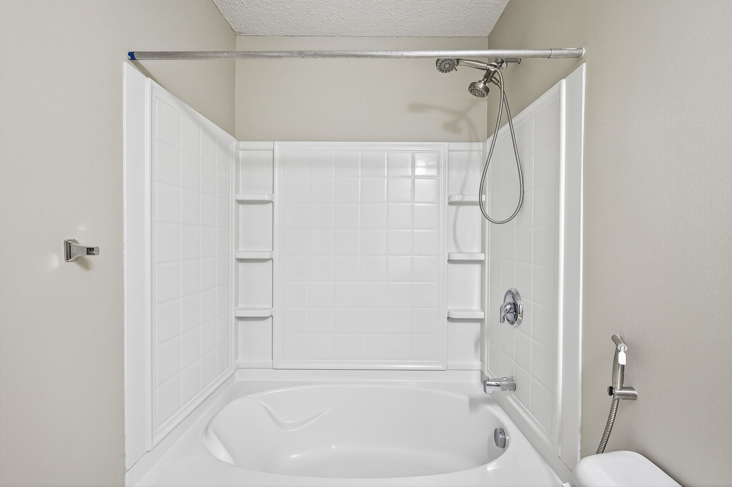 36_15533_Eagle_Shore36_mls