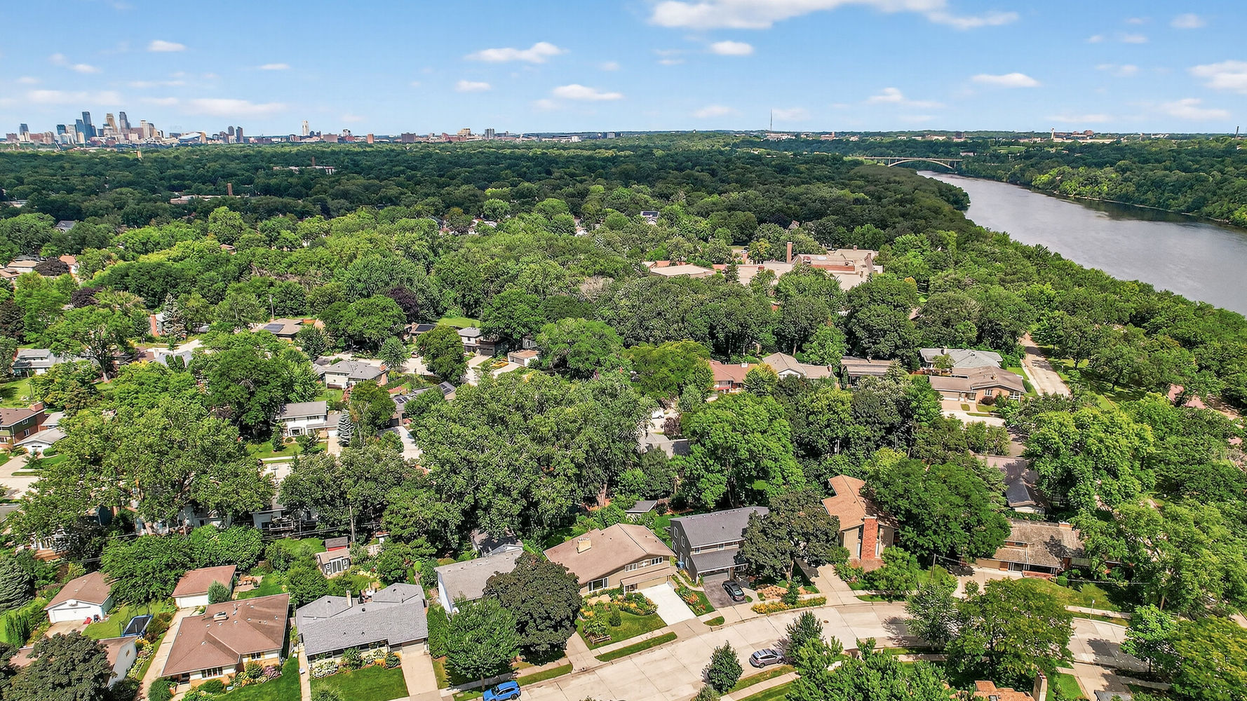 60_4830_Northrop_Dr50_mls