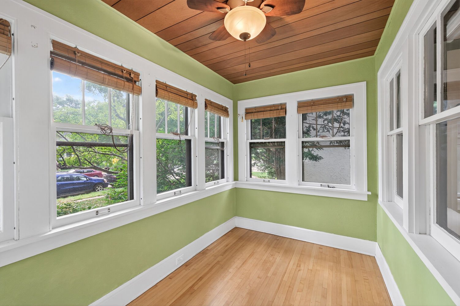 06_3038_35th_Ave_S6_mls