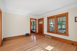 07_3328_45th_Ave_S7_mls