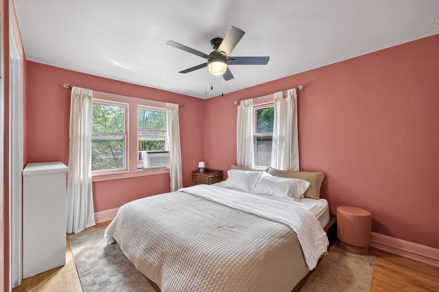 24_3038_35th_Ave_S24_mls