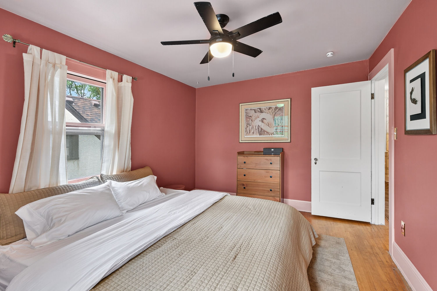 25_3038_35th_Ave_S25_mls