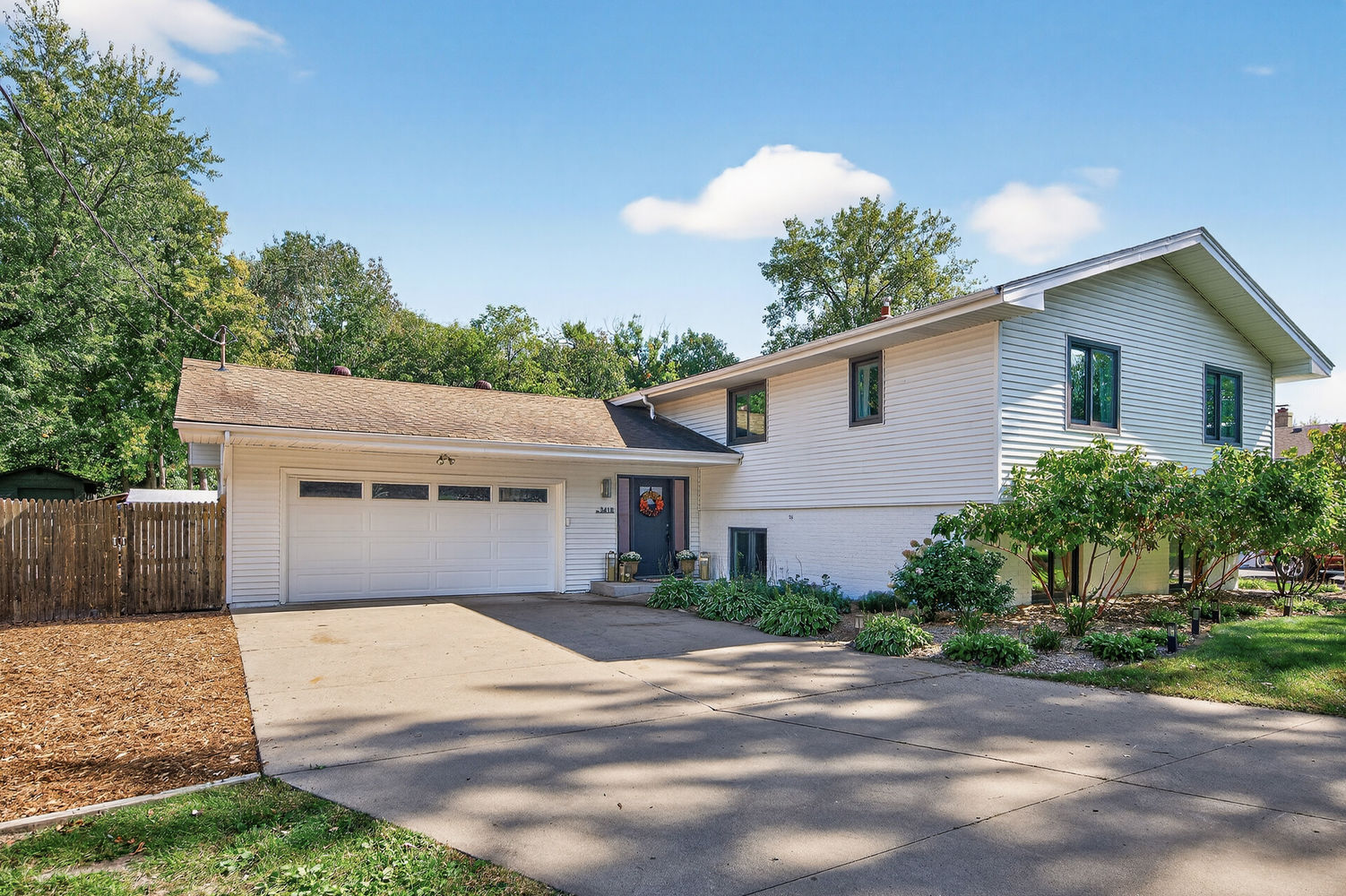 01_3418_Owasso_St1_mls