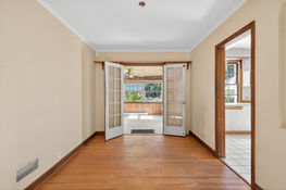 10_3349_45th_Ave_S10_mls