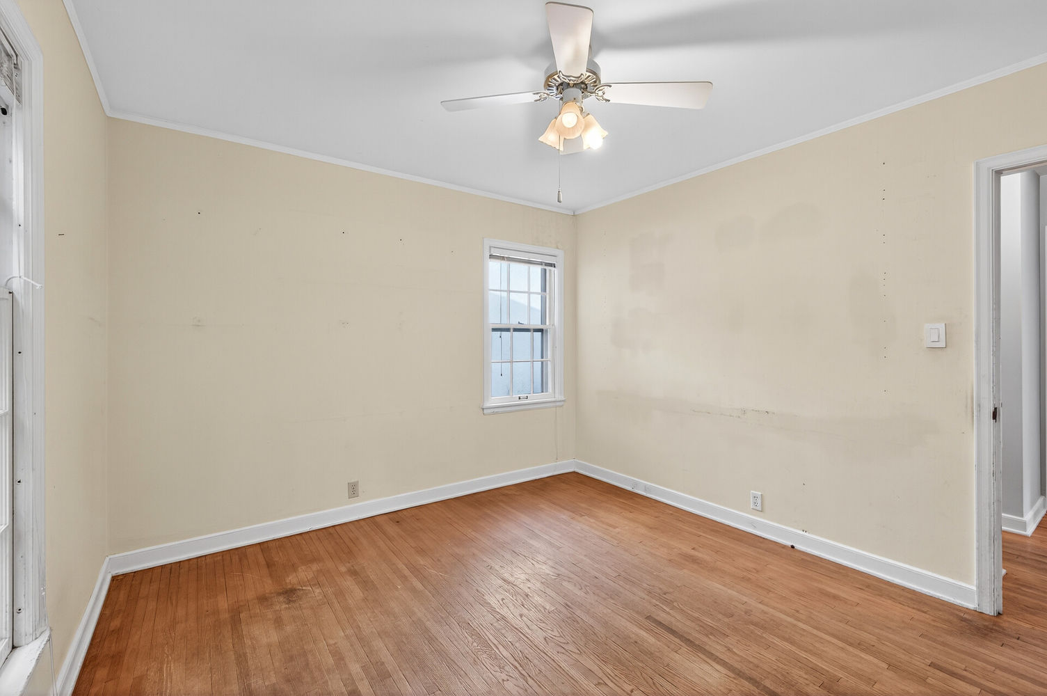 29_3349_45th_Ave_S29_mls