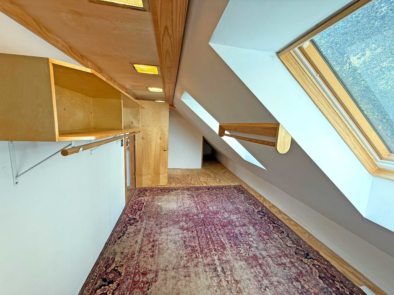 3349-45th-upper-WIC-