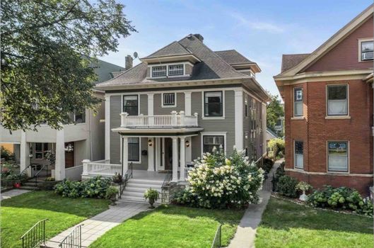 884 Lincoln Ave, St. Paul