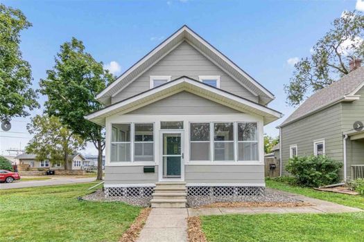 3860 Snelling Ave Howe, MPLS