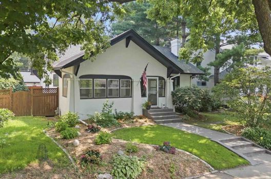 5217 Washburn Ave S, Minneapolis