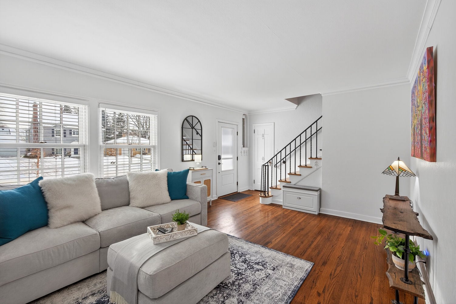 09_1885_Eleanor_Ave9_mls