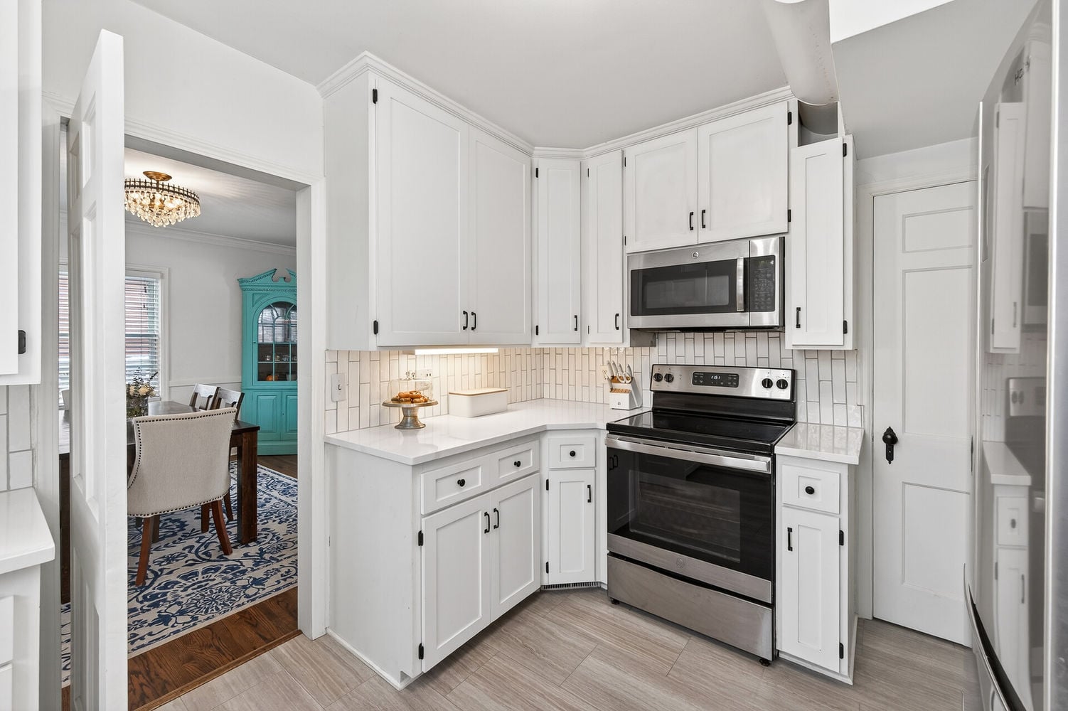 17_1885_Eleanor_Ave17_mls