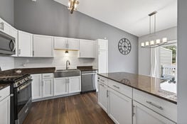 18_3809_Deercliff_Ct18_mls