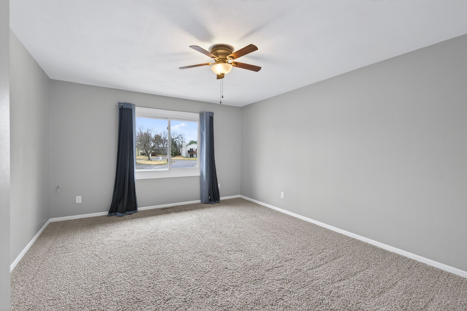 22_3809_Deercliff_Ct22_mls