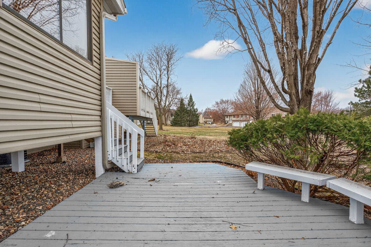 40_3809_Deercliff_Ct40_mls