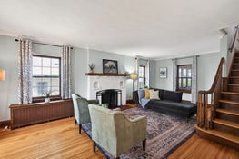 06_2103_Saint_Clair_Ave6_mls