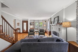 08_2103_Saint_Clair_Ave8_mls