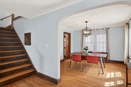 12_2103_Saint_Clair_Ave12_mls