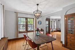 14_2103_Saint_Clair_Ave14_mls