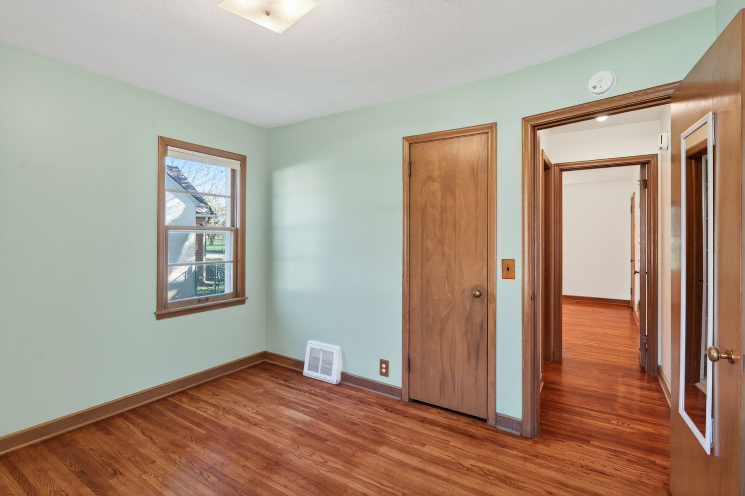 21_3014_Stinson_Blvd21_mls