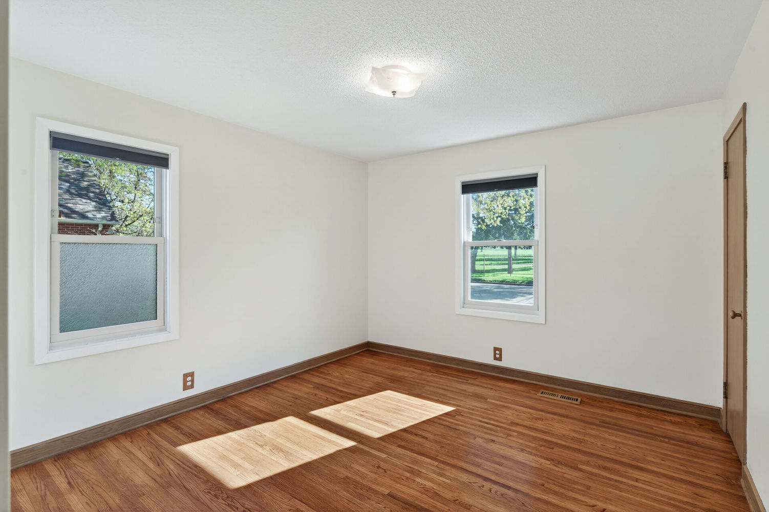 22_3014_Stinson_Blvd22_mls