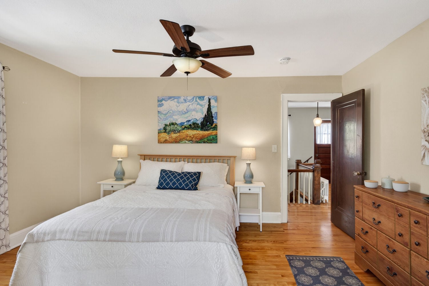26_2103_Saint_Clair_Ave26_mls