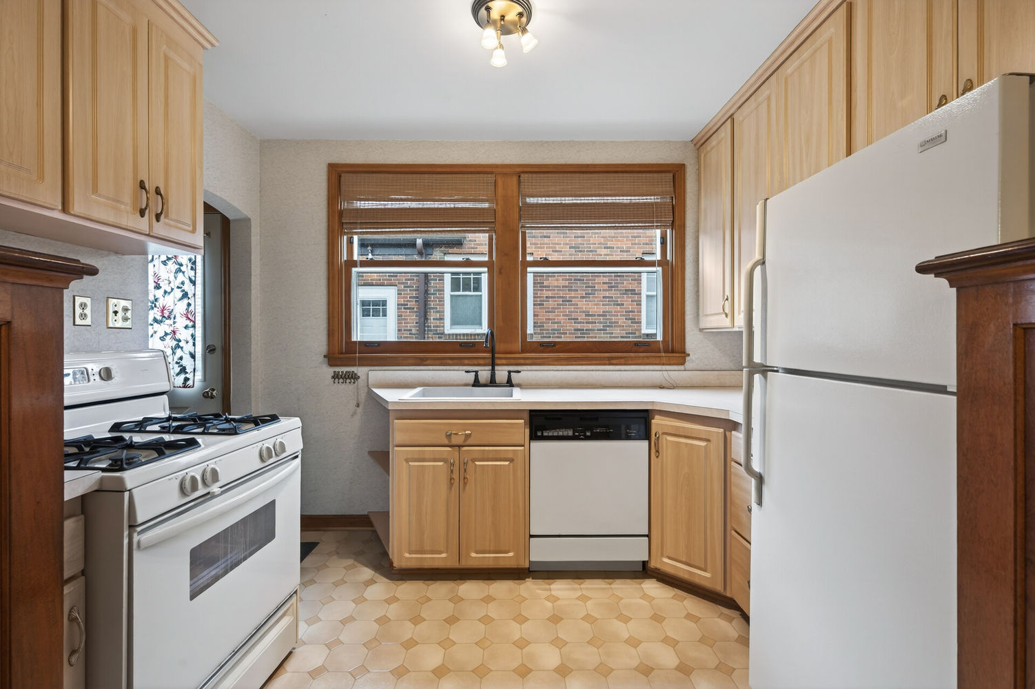 32_5508_Chicago_Ave32_mls