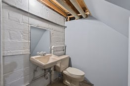 36_2103_Saint_Clair_Ave36_mls